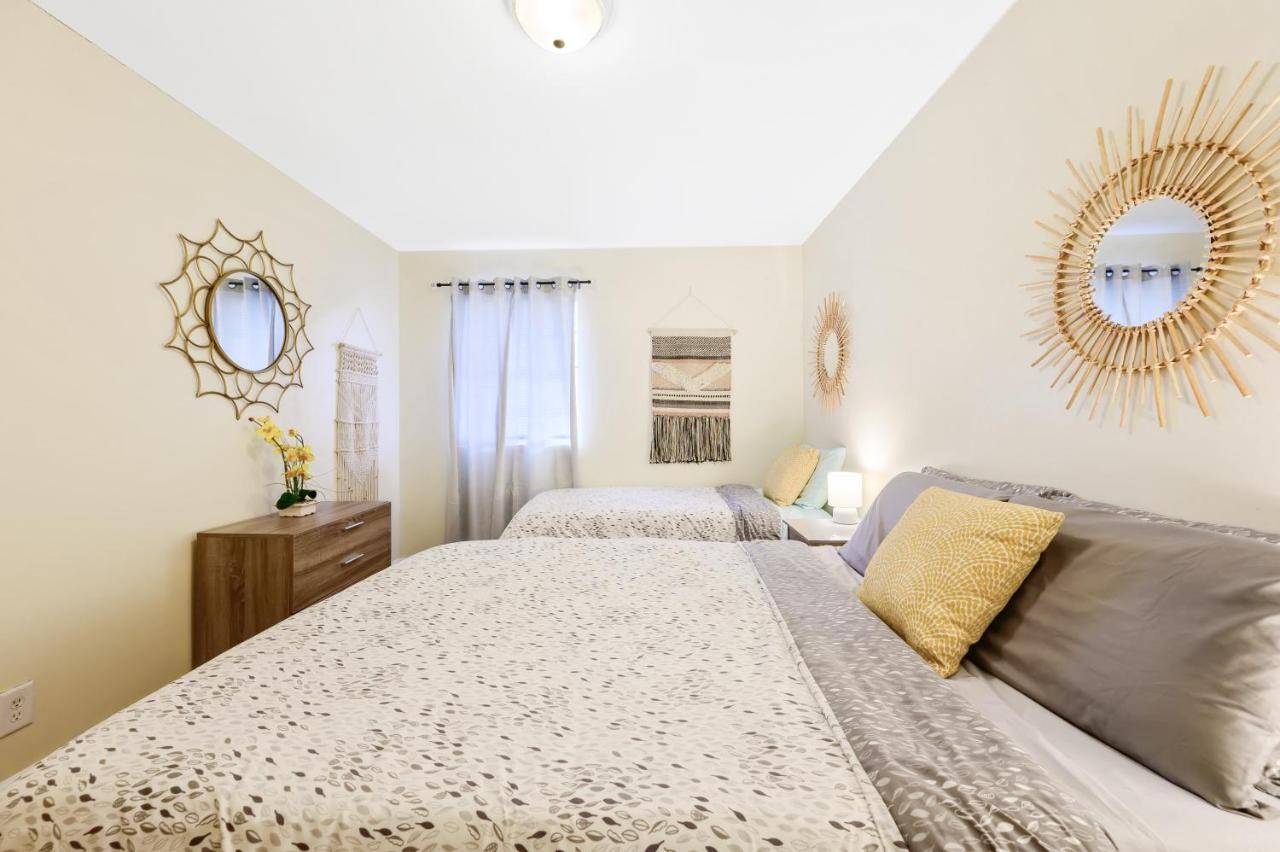 Dapper Digs - King Bed - Long Term Stays - Duke Durham Eksteriør billede